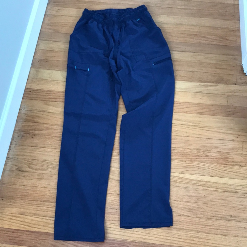 Scrub pants